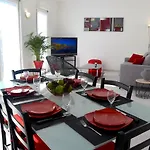Duplex Liberte Plein Centre 公寓 *