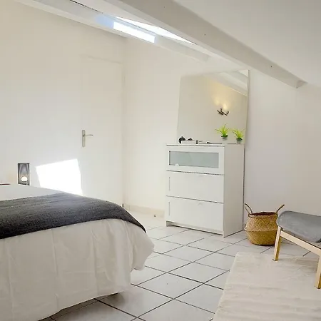 Duplex Liberté Plein Centre Saint-Raphaël